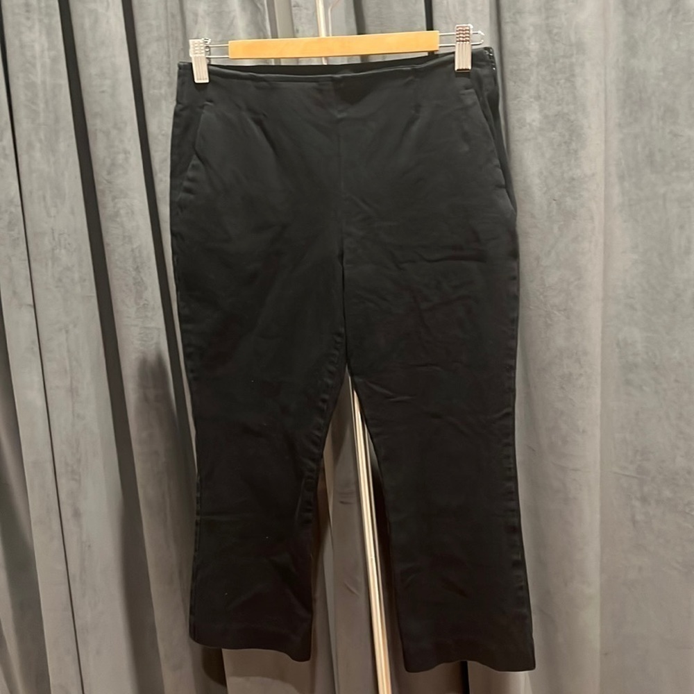 Gap black crop flare pants